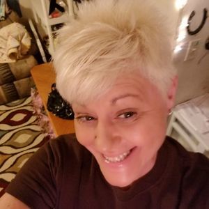 Meet your Posher, Jackie